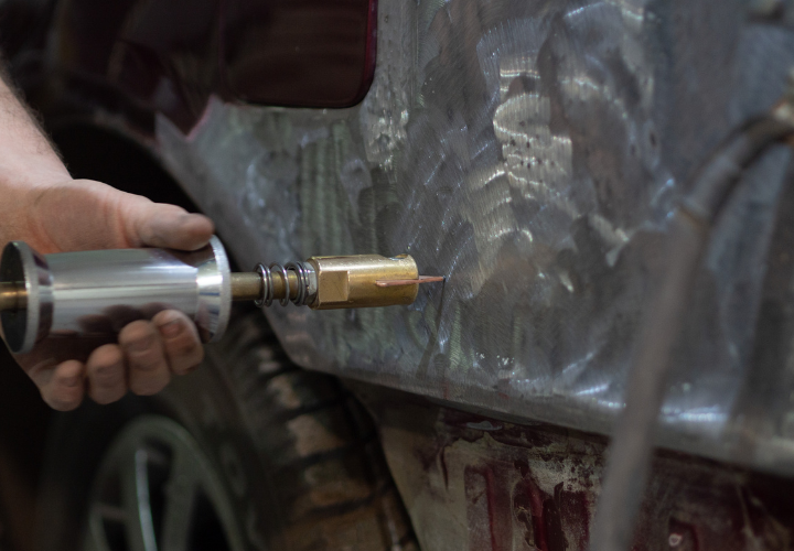 hojalatería, pintura y tapizado